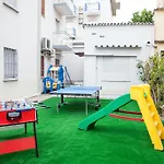 Astoria Hotel *