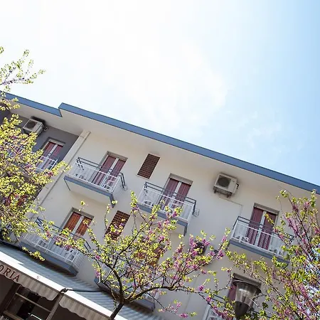 Astoria Ριτσιόνε