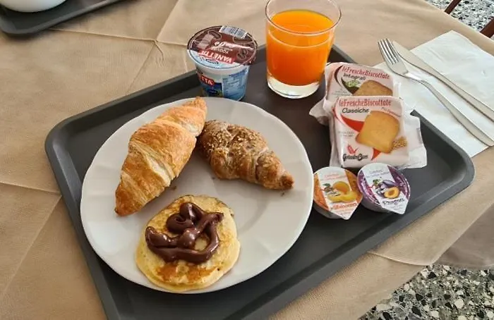 Astoria ריצ'יונה